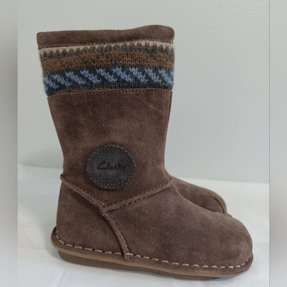 Clarks  Toddler Girls Brown boots suede leather size 8F  side zipper - Picture 7 of 8